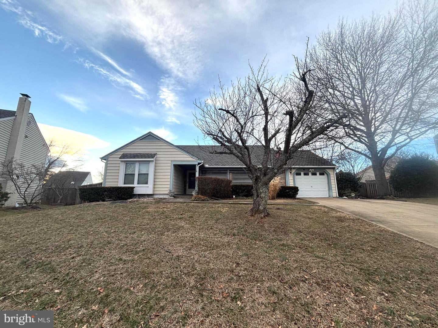 5406 CLUBSIDE LN, CENTREVILLE, Virginia 20120, 2 Bedrooms Bedrooms, 4 Rooms Rooms,2 BathroomsBathrooms,Residential,For sale,5406 CLUBSIDE LN,VAFX2292732 MLS # VAFX2292732 5406 CLUBSIDE LN, CENTREVILLE, Virginia 20120, 2 Bedrooms Bedrooms, 4 Rooms Rooms,2 BathroomsBathrooms,Residential,For sale,5406 CLUBSIDE LN,VAFX2292732 MLS # VAFX2292732