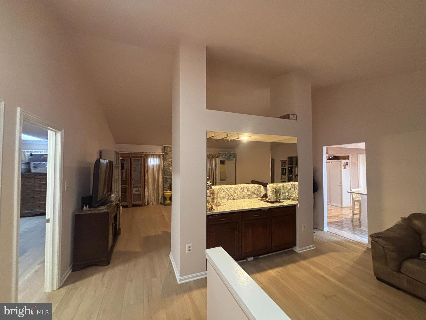 5406 CLUBSIDE LN, CENTREVILLE, Virginia 20120, 2 Bedrooms Bedrooms, 4 Rooms Rooms,2 BathroomsBathrooms,Residential,For sale,5406 CLUBSIDE LN,VAFX2292732 MLS # VAFX2292732 5406 CLUBSIDE LN, CENTREVILLE, Virginia 20120, 2 Bedrooms Bedrooms, 4 Rooms Rooms,2 BathroomsBathrooms,Residential,For sale,5406 CLUBSIDE LN,VAFX2292732 MLS # VAFX2292732