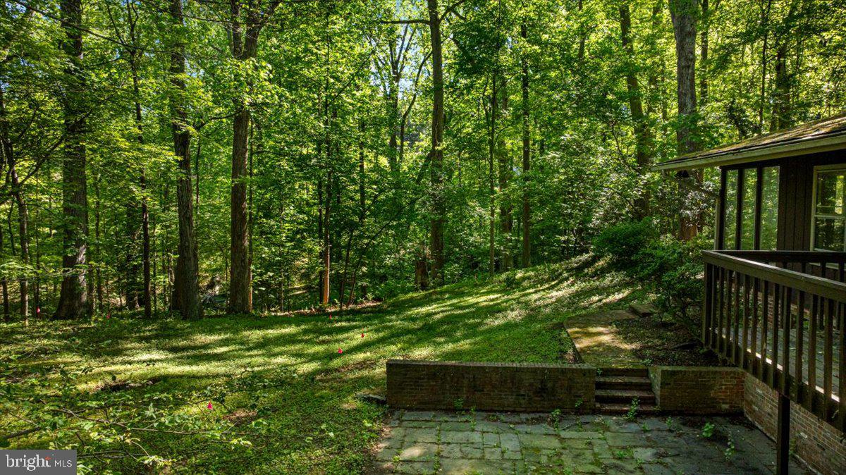 7818 GEORGETOWN PIKE, MCLEAN, Virginia 22102, 4 Bedrooms Bedrooms, ,3 BathroomsBathrooms,Residential,For sale,7818 GEORGETOWN PIKE,VAFX2292820 MLS # VAFX2292820