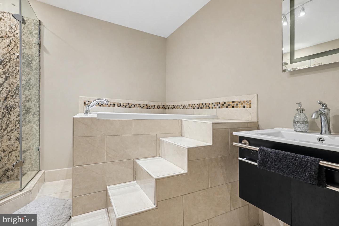 209 ESTATE DR, RUTHER GLEN, Virginia 22546, 5 Bedrooms Bedrooms, ,3 BathroomsBathrooms,Residential,For sale,209 ESTATE DR,VACV2009586 MLS # VACV2009586