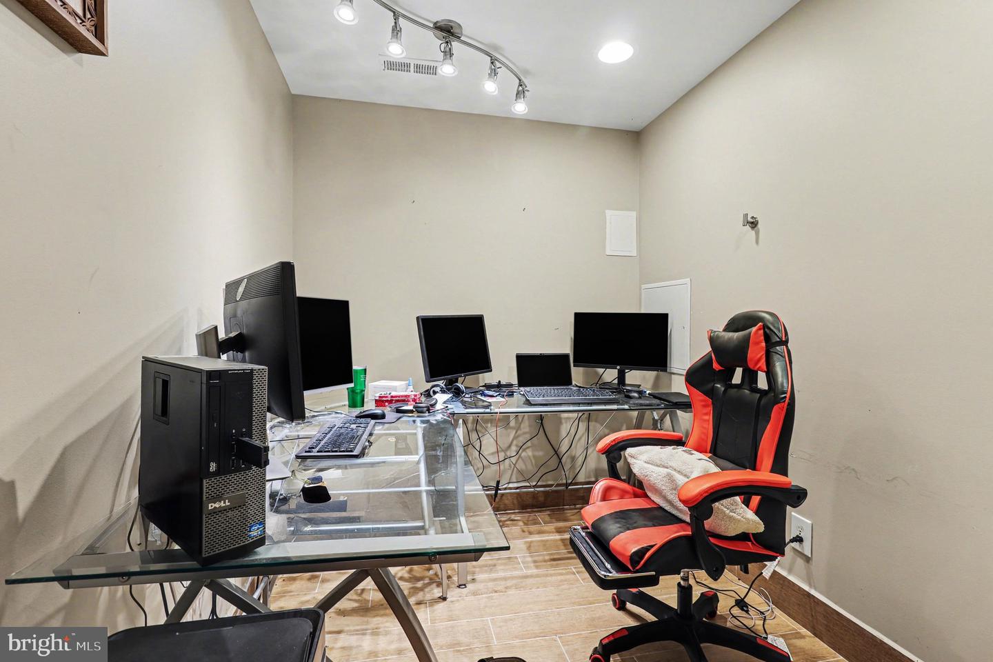 209 ESTATE DR, RUTHER GLEN, Virginia 22546, 5 Bedrooms Bedrooms, ,3 BathroomsBathrooms,Residential,For sale,209 ESTATE DR,VACV2009586 MLS # VACV2009586