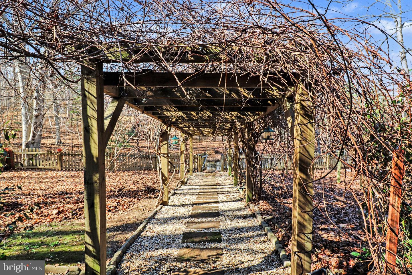 209 ESTATE DR, RUTHER GLEN, Virginia 22546, 5 Bedrooms Bedrooms, ,3 BathroomsBathrooms,Residential,For sale,209 ESTATE DR,VACV2009586 MLS # VACV2009586