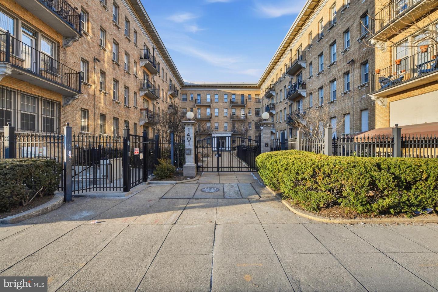 1401 COLUMBIA RD NW #414, WASHINGTON, District Of Columbia 20009, 1 Bedroom Bedrooms, 4 Rooms Rooms,1 BathroomBathrooms,Residential,For sale,1401 COLUMBIA RD NW #414,DCDC2247932 MLS # DCDC2247932