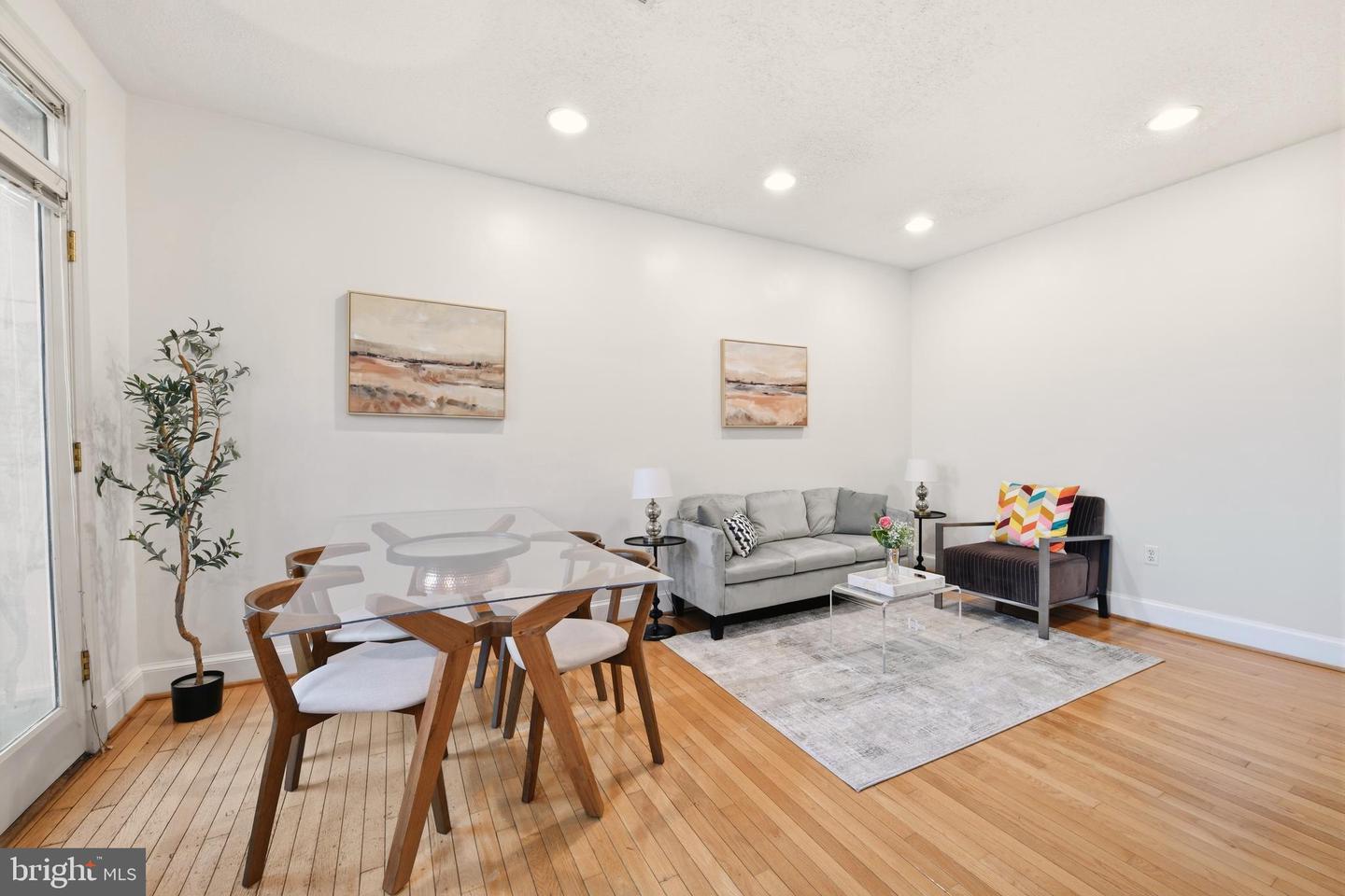 1401 COLUMBIA RD NW #414, WASHINGTON, District Of Columbia 20009, 1 Bedroom Bedrooms, 4 Rooms Rooms,1 BathroomBathrooms,Residential,For sale,1401 COLUMBIA RD NW #414,DCDC2247932 MLS # DCDC2247932