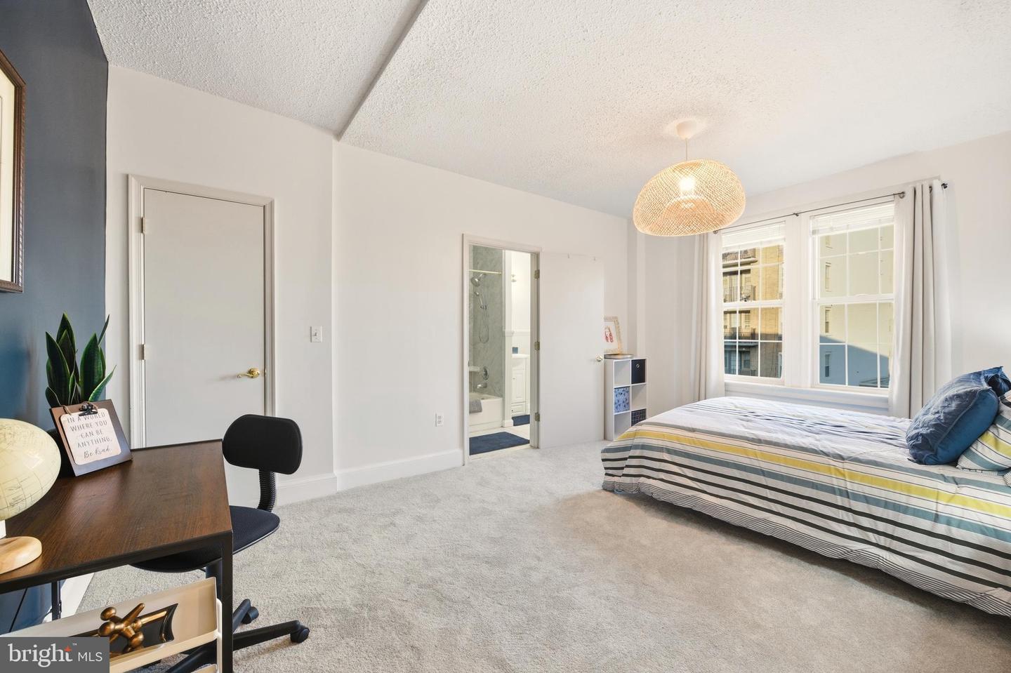 1401 COLUMBIA RD NW #414, WASHINGTON, District Of Columbia 20009, 1 Bedroom Bedrooms, 4 Rooms Rooms,1 BathroomBathrooms,Residential,For sale,1401 COLUMBIA RD NW #414,DCDC2247932 MLS # DCDC2247932