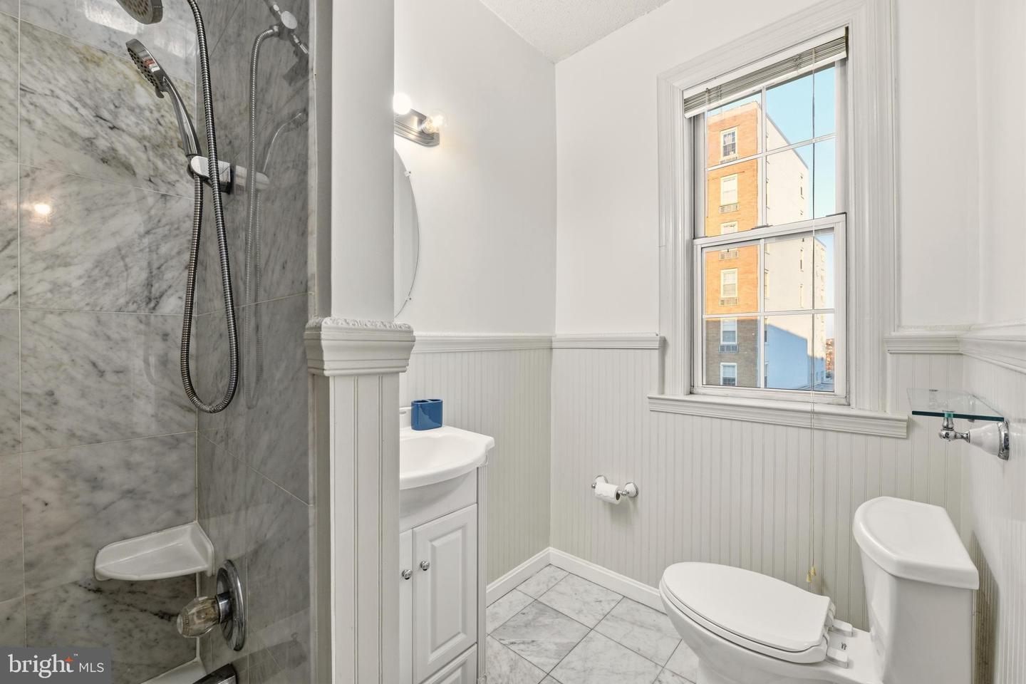 1401 COLUMBIA RD NW #414, WASHINGTON, District Of Columbia 20009, 1 Bedroom Bedrooms, 4 Rooms Rooms,1 BathroomBathrooms,Residential,For sale,1401 COLUMBIA RD NW #414,DCDC2247932 MLS # DCDC2247932