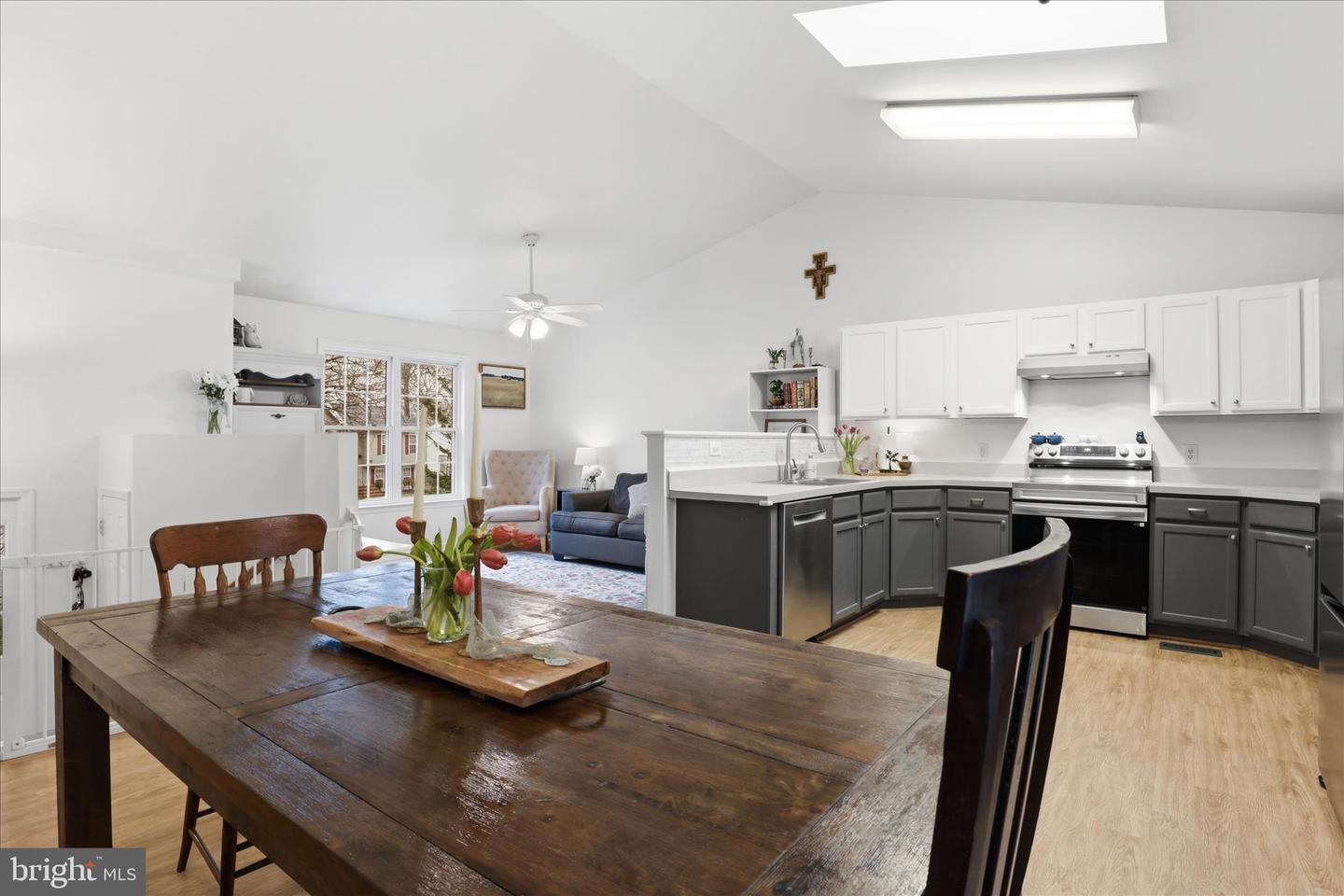 8507 LESLIE CT, FREDERICKSBURG, Virginia 22407, 3 Bedrooms Bedrooms, ,2 BathroomsBathrooms,Residential,For sale,8507 LESLIE CT,VASP2039596 MLS # VASP2039596