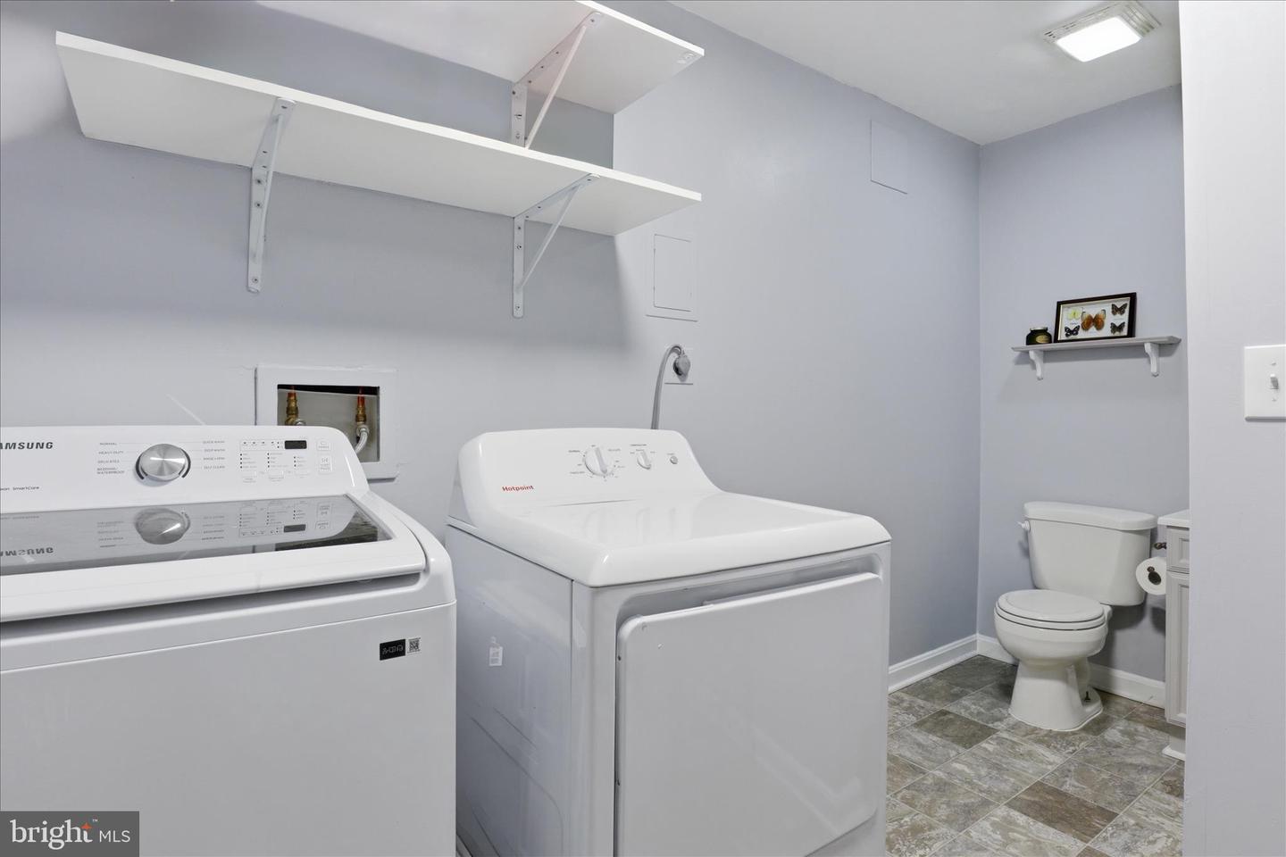 8507 LESLIE CT, FREDERICKSBURG, Virginia 22407, 3 Bedrooms Bedrooms, ,2 BathroomsBathrooms,Residential,For sale,8507 LESLIE CT,VASP2039596 MLS # VASP2039596