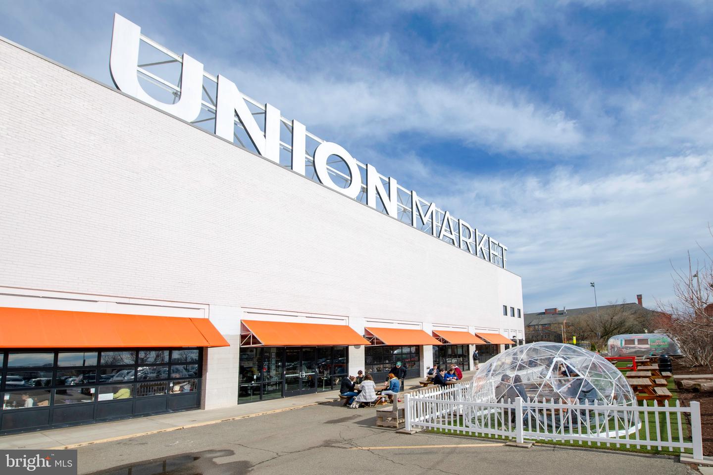 1415 F ST NE, WASHINGTON, District Of Columbia 20002, 3 Bedrooms Bedrooms, ,3 BathroomsBathrooms,Residential,For sale,1415 F ST NE,DCDC2247964 MLS # DCDC2247964