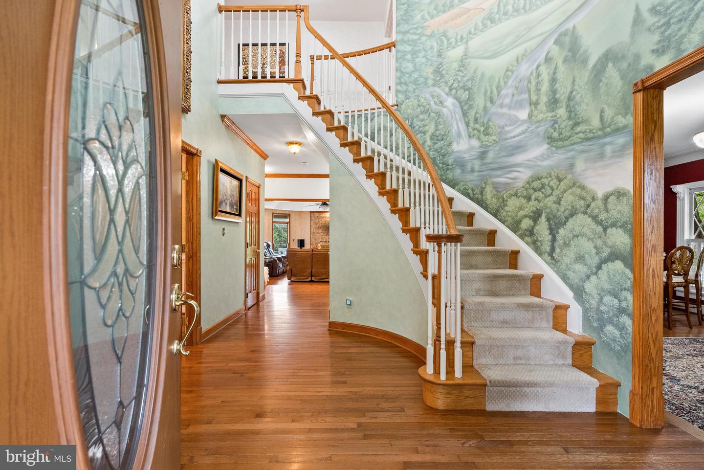 5340 CHANDLEY FARM CIR, CENTREVILLE, Virginia 20120, 6 Bedrooms Bedrooms, ,4 BathroomsBathrooms,Residential,For sale,5340 CHANDLEY FARM CIR,VAFX2292960 MLS # VAFX2292960