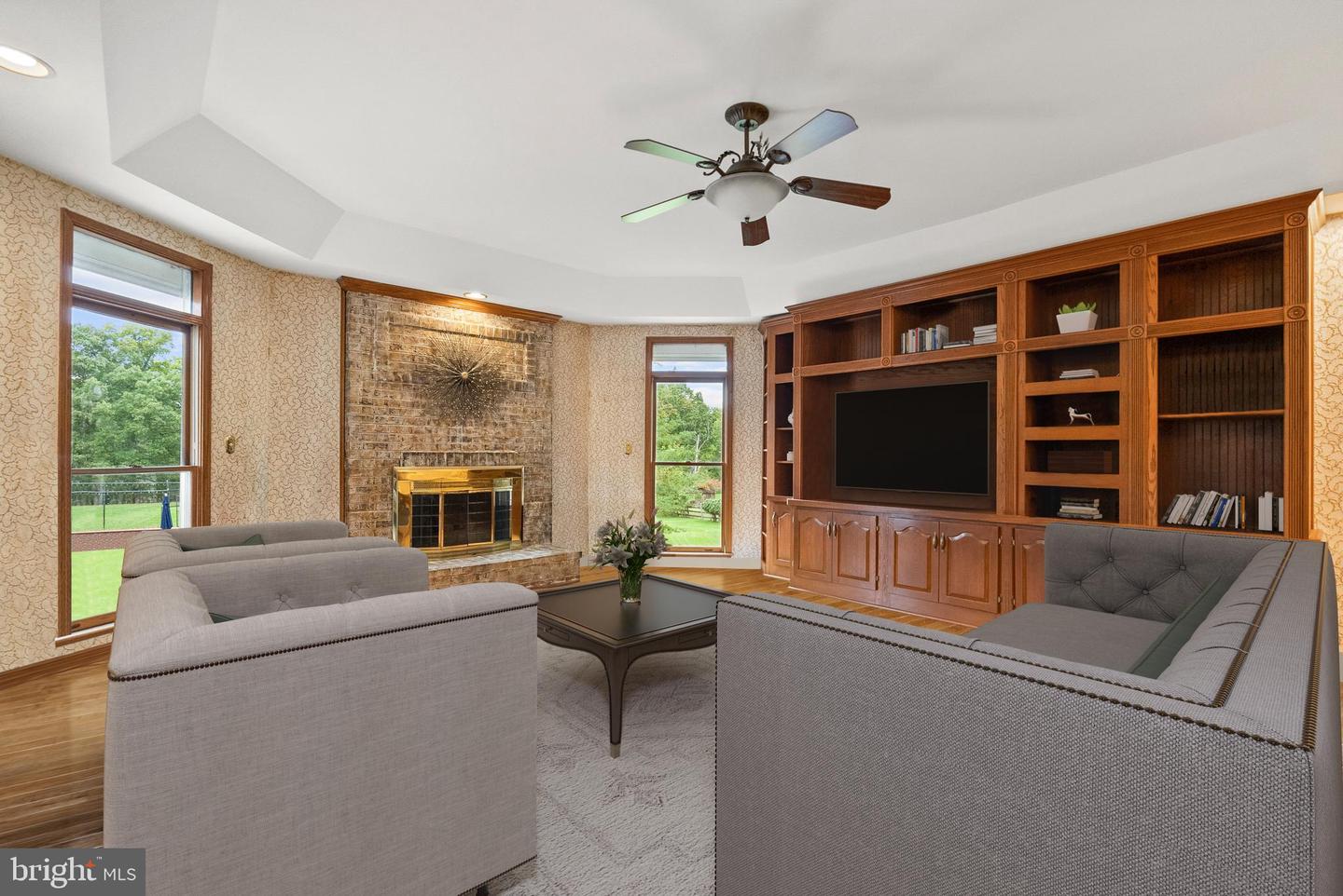 5340 CHANDLEY FARM CIR, CENTREVILLE, Virginia 20120, 6 Bedrooms Bedrooms, ,4 BathroomsBathrooms,Residential,For sale,5340 CHANDLEY FARM CIR,VAFX2292960 MLS # VAFX2292960