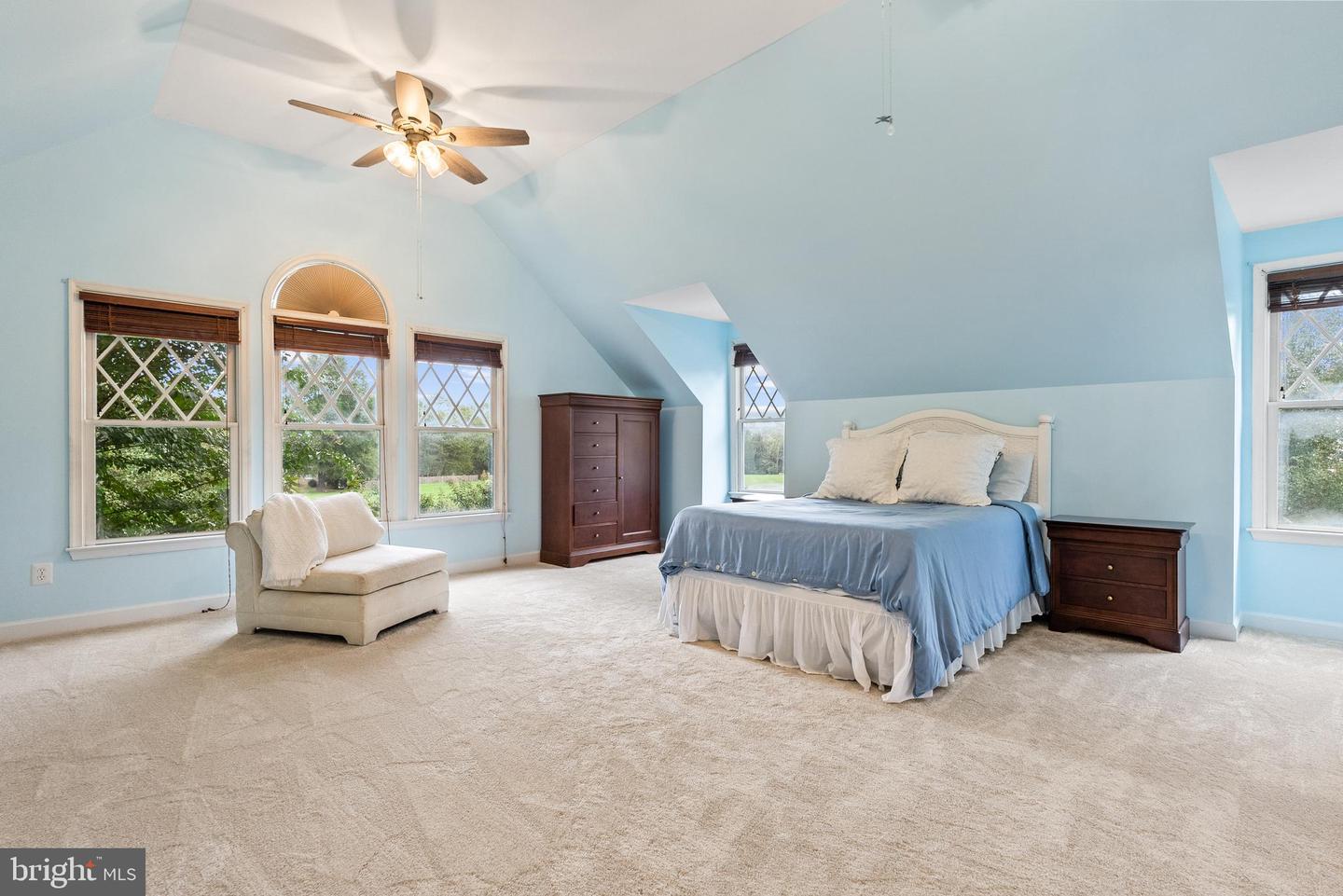 5340 CHANDLEY FARM CIR, CENTREVILLE, Virginia 20120, 6 Bedrooms Bedrooms, ,4 BathroomsBathrooms,Residential,For sale,5340 CHANDLEY FARM CIR,VAFX2292960 MLS # VAFX2292960