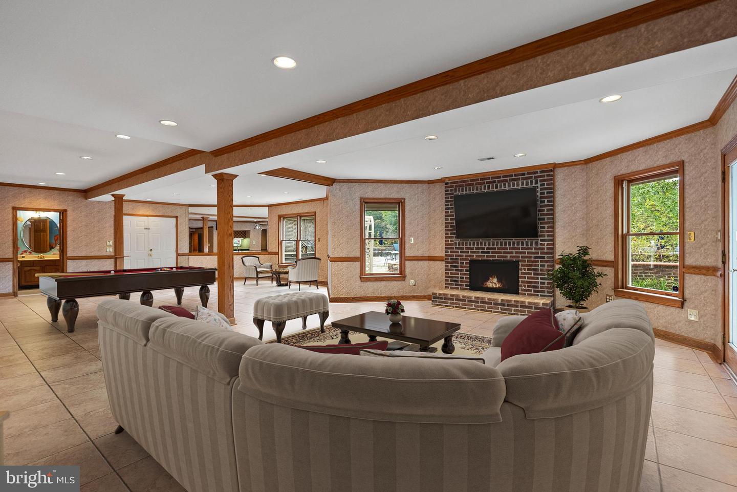 5340 CHANDLEY FARM CIR, CENTREVILLE, Virginia 20120, 6 Bedrooms Bedrooms, ,4 BathroomsBathrooms,Residential,For sale,5340 CHANDLEY FARM CIR,VAFX2292960 MLS # VAFX2292960