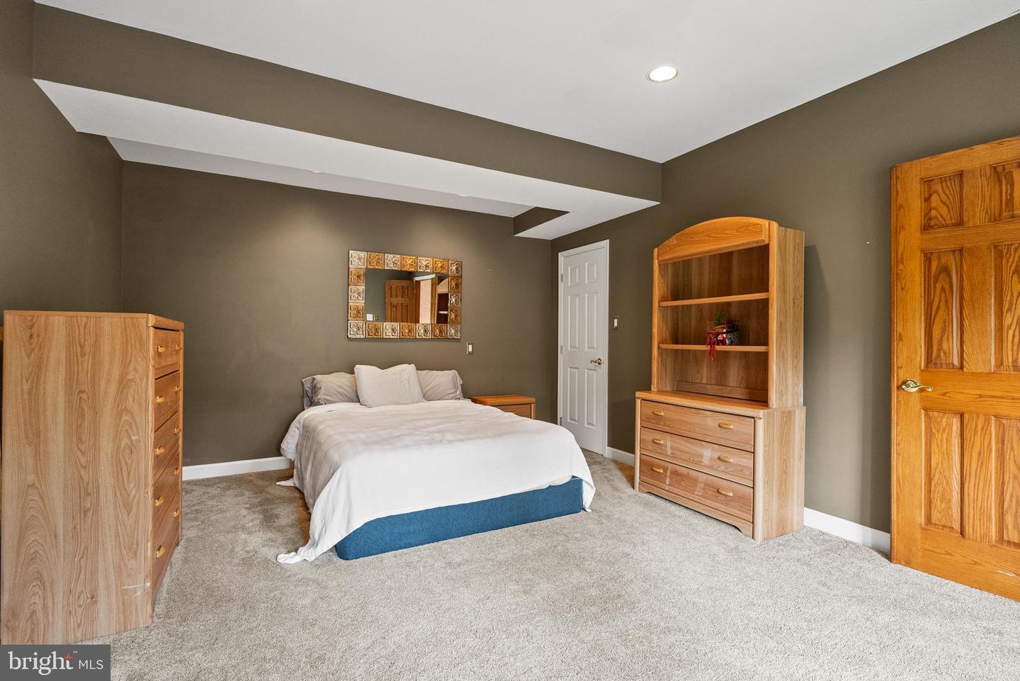 5340 CHANDLEY FARM CIR, CENTREVILLE, Virginia 20120, 6 Bedrooms Bedrooms, ,4 BathroomsBathrooms,Residential,For sale,5340 CHANDLEY FARM CIR,VAFX2292960 MLS # VAFX2292960