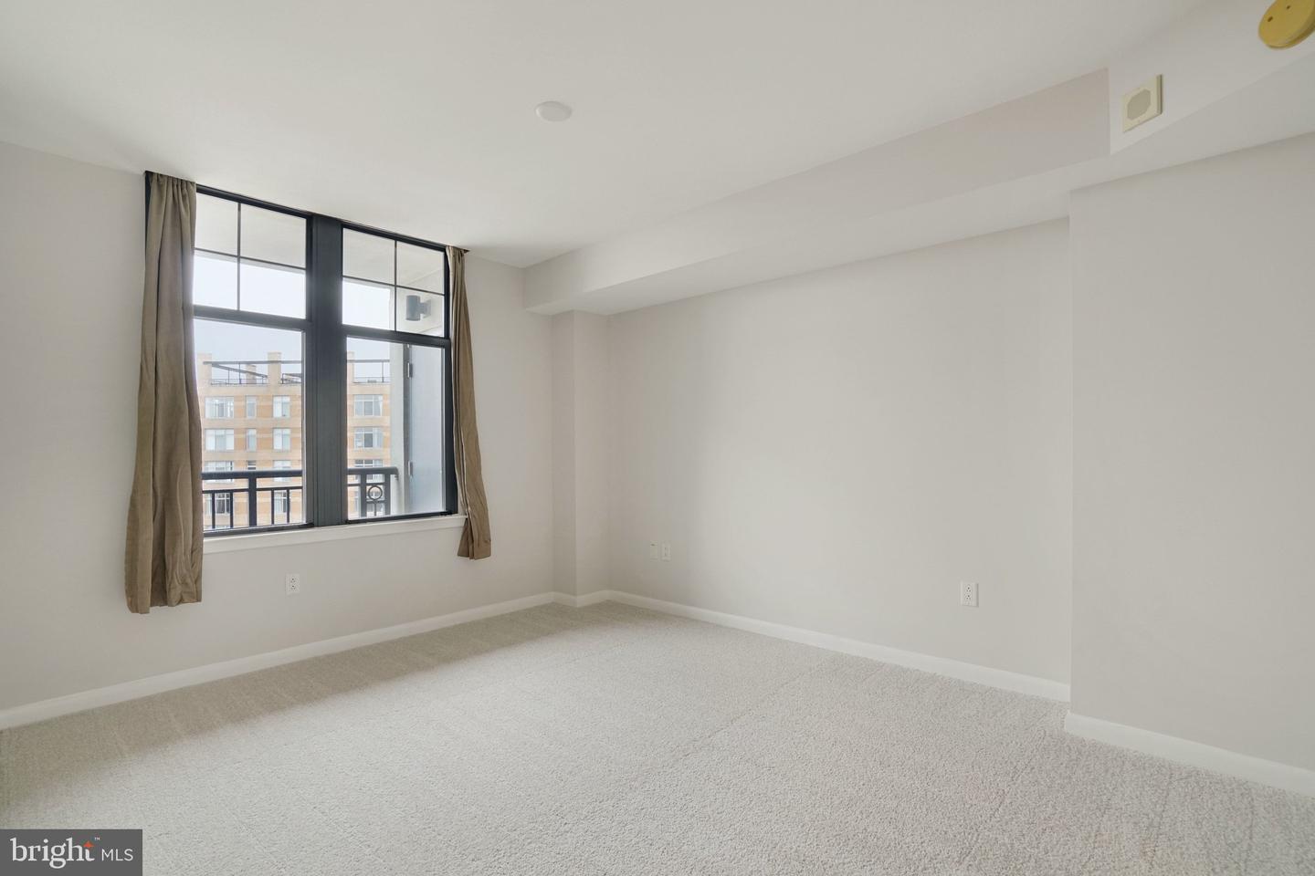 1021 N GARFIELD ST #740, ARLINGTON, Virginia 22201, 1 Bedroom Bedrooms, ,1 BathroomBathrooms,Residential,For sale,1021 N GARFIELD ST #740,VAAR2069342 MLS # VAAR2069342