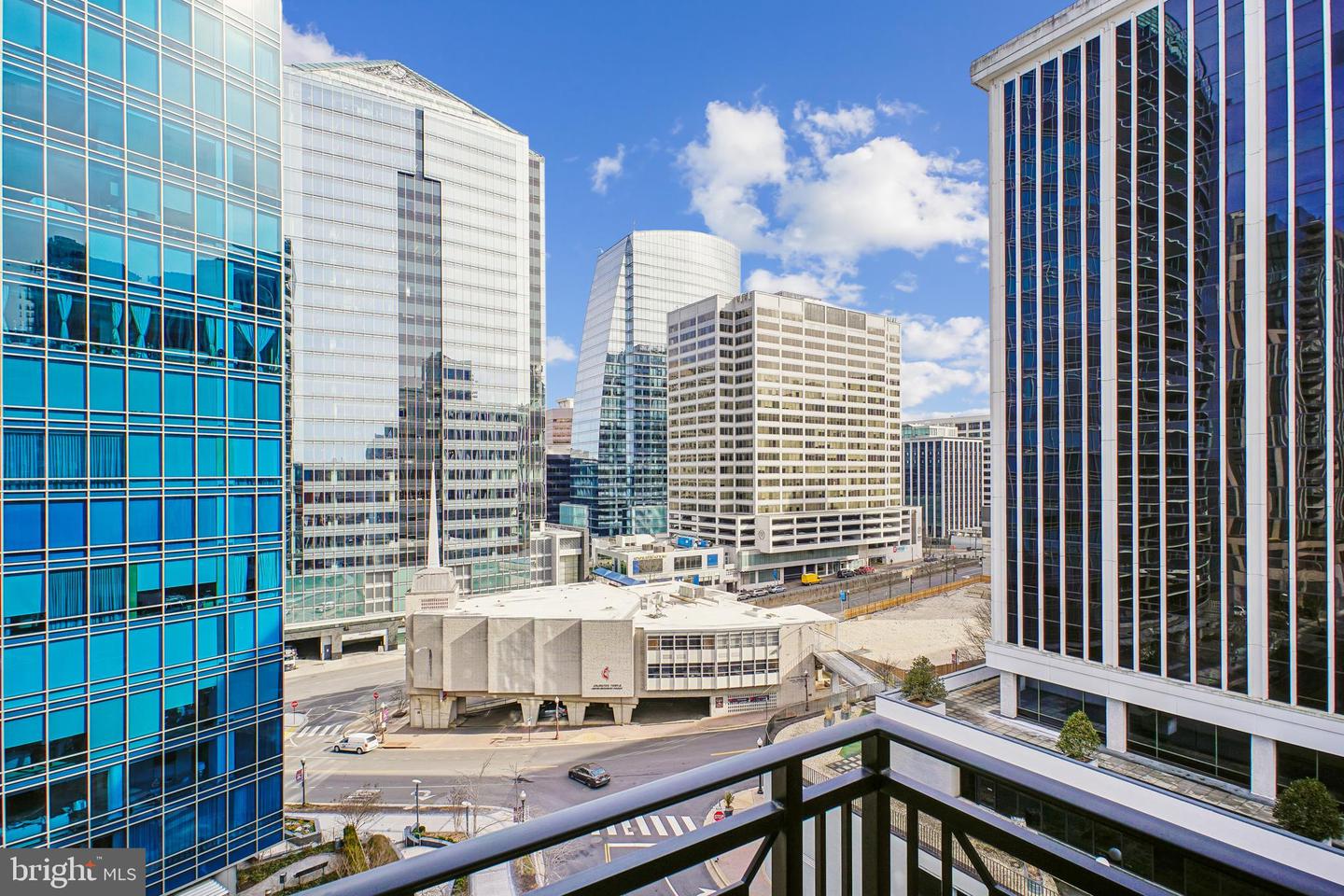 1411 KEY BLVD #609, ARLINGTON, Virginia 22209, 3 Bedrooms Bedrooms, ,2 BathroomsBathrooms,Residential,For sale,1411 KEY BLVD #609,VAAR2069352 MLS # VAAR2069352