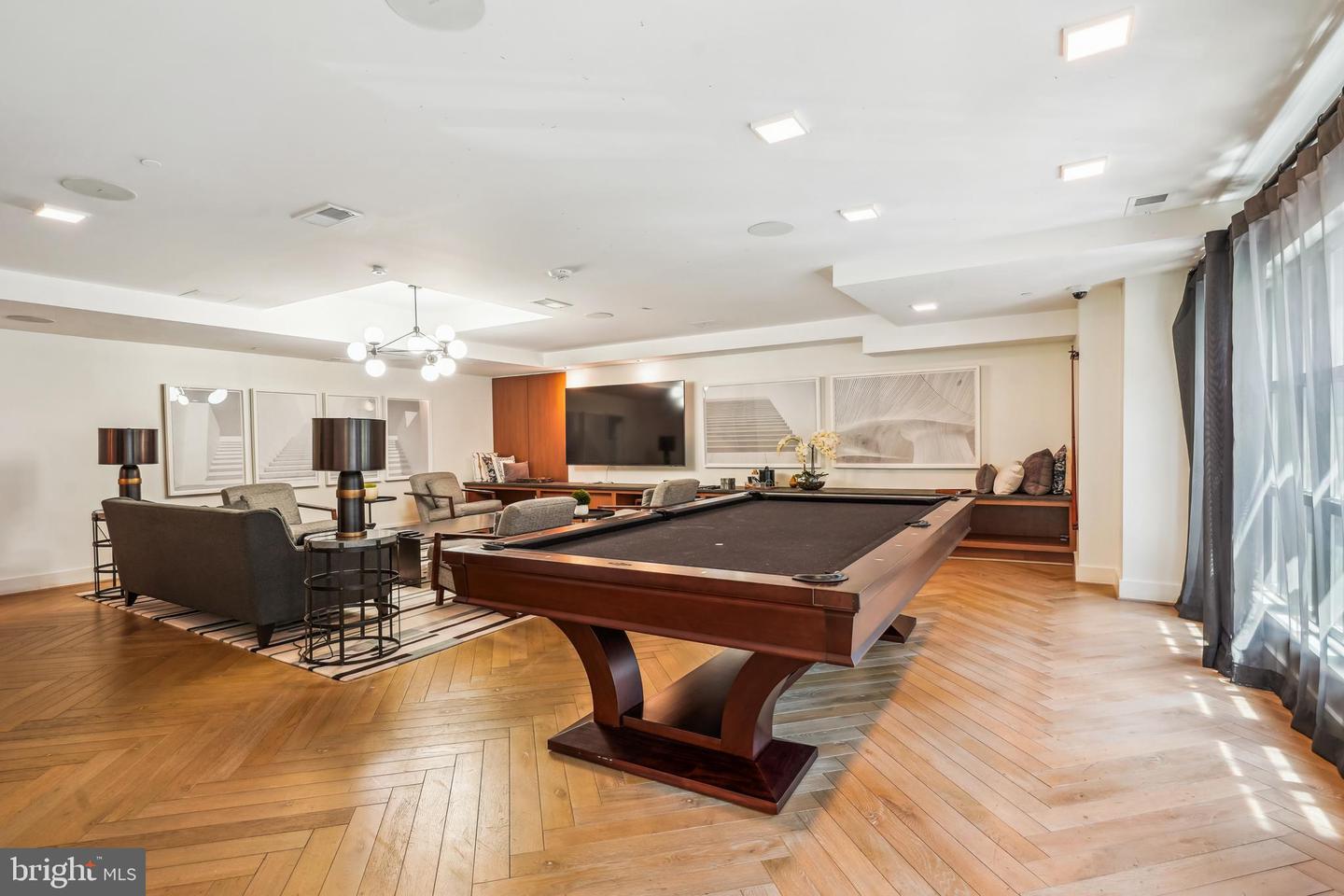 1411 KEY BLVD #609, ARLINGTON, Virginia 22209, 3 Bedrooms Bedrooms, ,2 BathroomsBathrooms,Residential,For sale,1411 KEY BLVD #609,VAAR2069352 MLS # VAAR2069352