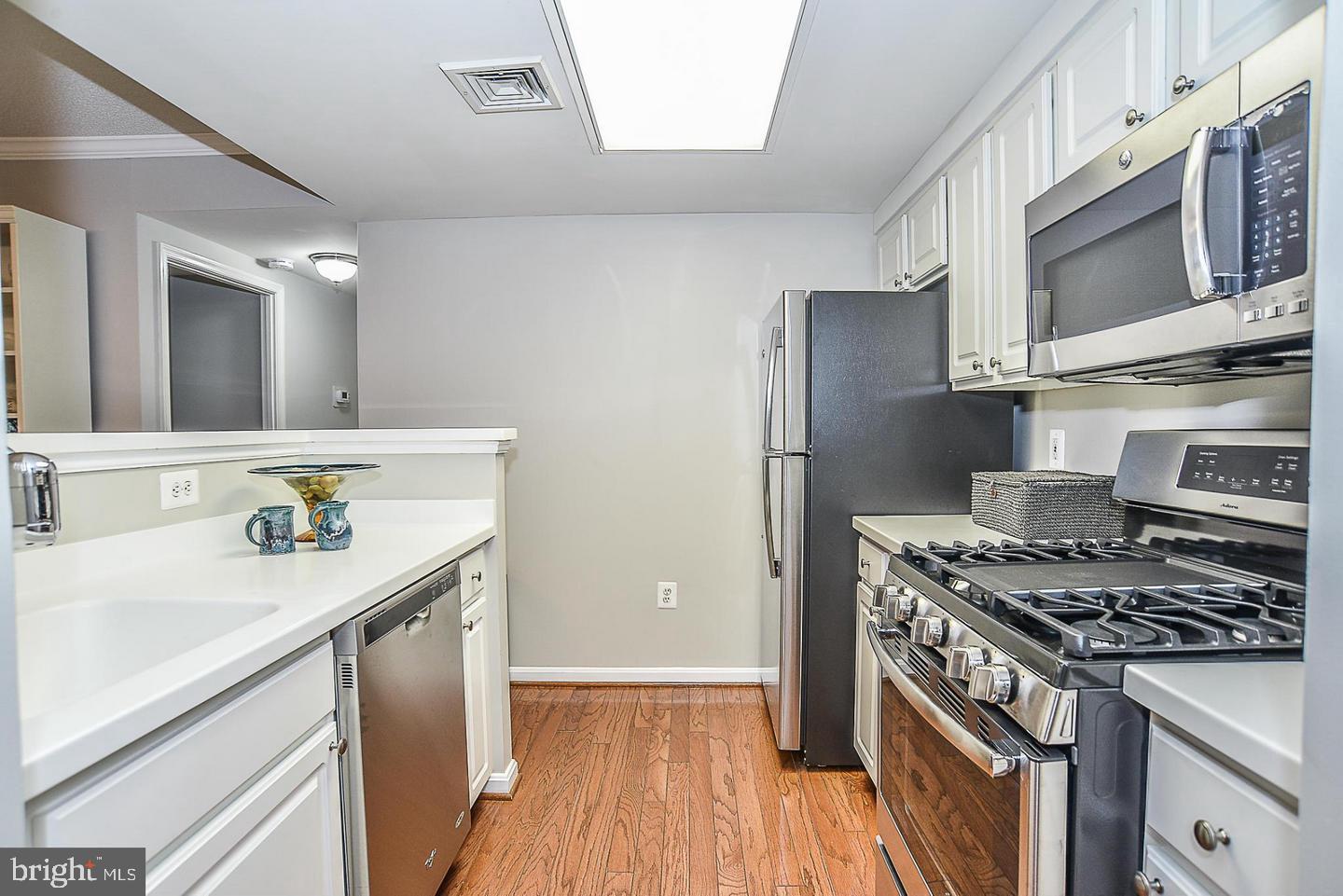 3830 9TH ST N #202W, ARLINGTON, Virginia 22203, 1 Bedroom Bedrooms, ,1 BathroomBathrooms,Residential,For sale,3830 9TH ST N #202W,VAAR2069354 MLS # VAAR2069354 3830 9TH ST N #202W, ARLINGTON, Virginia 22203, 1 Bedroom Bedrooms, ,1 BathroomBathrooms,Residential,For sale,3830 9TH ST N #202W,VAAR2069354 MLS # VAAR2069354