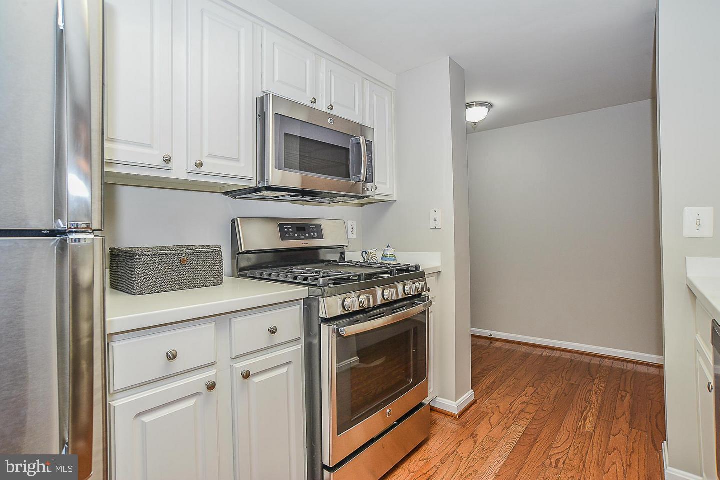 3830 9TH ST N #202W, ARLINGTON, Virginia 22203, 1 Bedroom Bedrooms, ,1 BathroomBathrooms,Residential,For sale,3830 9TH ST N #202W,VAAR2069354 MLS # VAAR2069354 3830 9TH ST N #202W, ARLINGTON, Virginia 22203, 1 Bedroom Bedrooms, ,1 BathroomBathrooms,Residential,For sale,3830 9TH ST N #202W,VAAR2069354 MLS # VAAR2069354