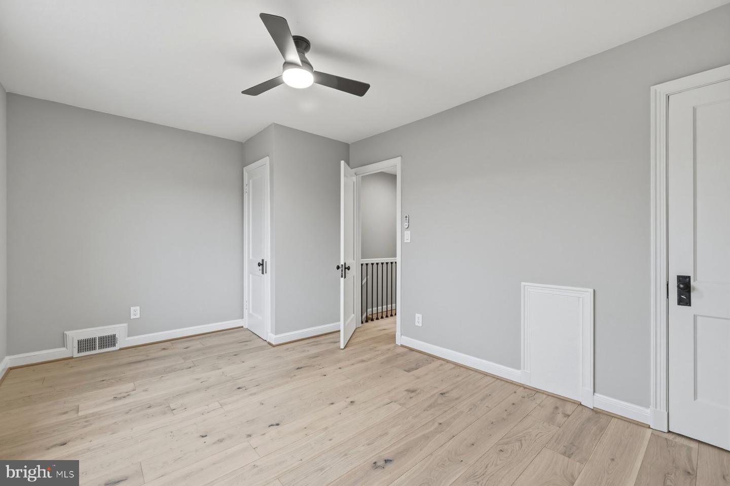 1650 FORT DAVIS ST SE, WASHINGTON, District Of Columbia 20020, 3 Bedrooms Bedrooms, ,2 BathroomsBathrooms,Residential,For sale,1650 FORT DAVIS ST SE,DCDC2248028 MLS # DCDC2248028 1650 FORT DAVIS ST SE, WASHINGTON, District Of Columbia 20020, 3 Bedrooms Bedrooms, ,2 BathroomsBathrooms,Residential,For sale,1650 FORT DAVIS ST SE,DCDC2248028 MLS # DCDC2248028