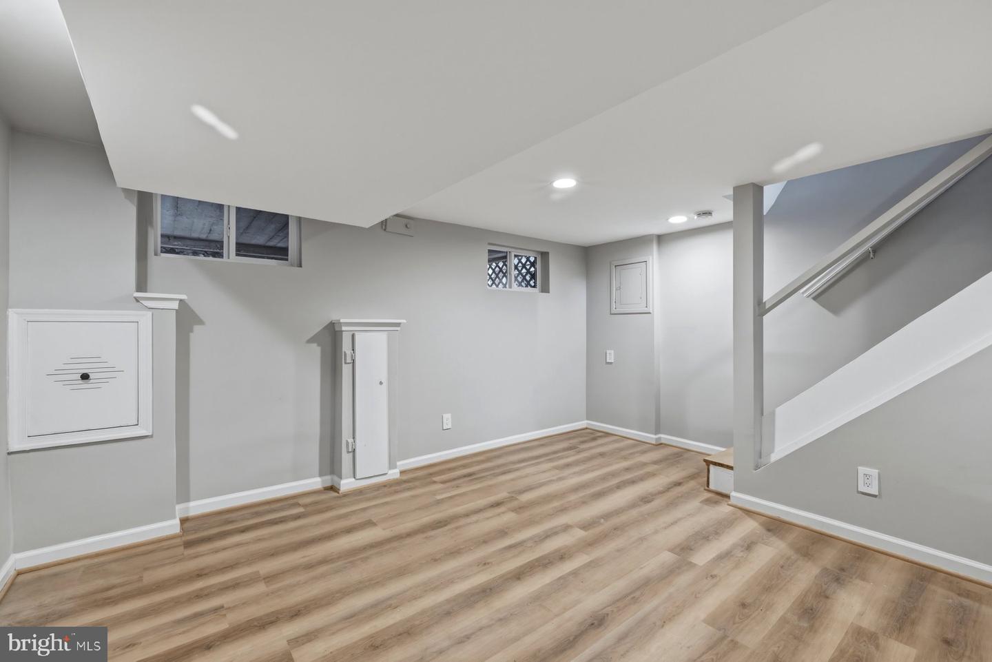1650 FORT DAVIS ST SE, WASHINGTON, District Of Columbia 20020, 3 Bedrooms Bedrooms, ,2 BathroomsBathrooms,Residential,For sale,1650 FORT DAVIS ST SE,DCDC2248028 MLS # DCDC2248028 1650 FORT DAVIS ST SE, WASHINGTON, District Of Columbia 20020, 3 Bedrooms Bedrooms, ,2 BathroomsBathrooms,Residential,For sale,1650 FORT DAVIS ST SE,DCDC2248028 MLS # DCDC2248028