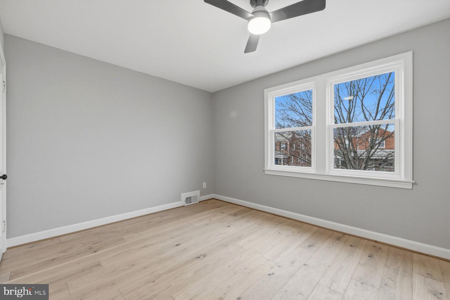 1650 FORT DAVIS ST SE, WASHINGTON, District Of Columbia 20020, 3 Bedrooms Bedrooms, ,2 BathroomsBathrooms,Residential,For sale,1650 FORT DAVIS ST SE,DCDC2248028 MLS # DCDC2248028 1650 FORT DAVIS ST SE, WASHINGTON, District Of Columbia 20020, 3 Bedrooms Bedrooms, ,2 BathroomsBathrooms,Residential,For sale,1650 FORT DAVIS ST SE,DCDC2248028 MLS # DCDC2248028