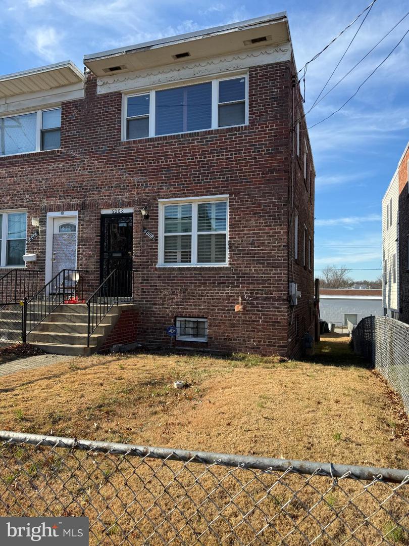 6008 SLIGO MILL RD NE, WASHINGTON, District Of Columbia 20011, 3 Bedrooms Bedrooms, ,2 BathroomsBathrooms,Residential,For sale,6008 SLIGO MILL RD NE,DCDC2248032 MLS # DCDC2248032