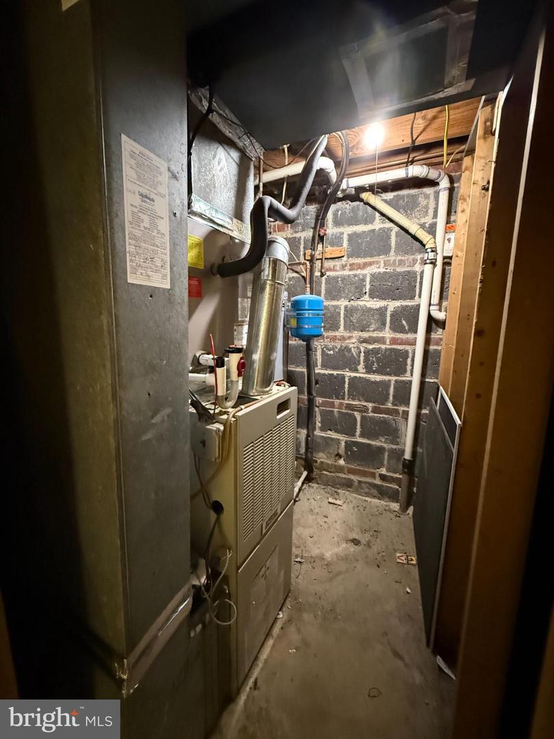 6008 SLIGO MILL RD NE, WASHINGTON, District Of Columbia 20011, 3 Bedrooms Bedrooms, ,2 BathroomsBathrooms,Residential,For sale,6008 SLIGO MILL RD NE,DCDC2248032 MLS # DCDC2248032