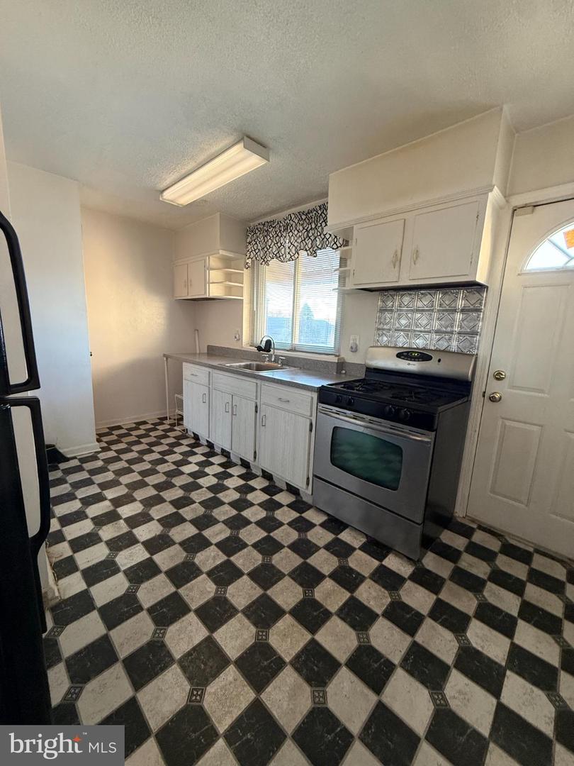 6008 SLIGO MILL RD NE, WASHINGTON, District Of Columbia 20011, 3 Bedrooms Bedrooms, ,2 BathroomsBathrooms,Residential,For sale,6008 SLIGO MILL RD NE,DCDC2248032 MLS # DCDC2248032