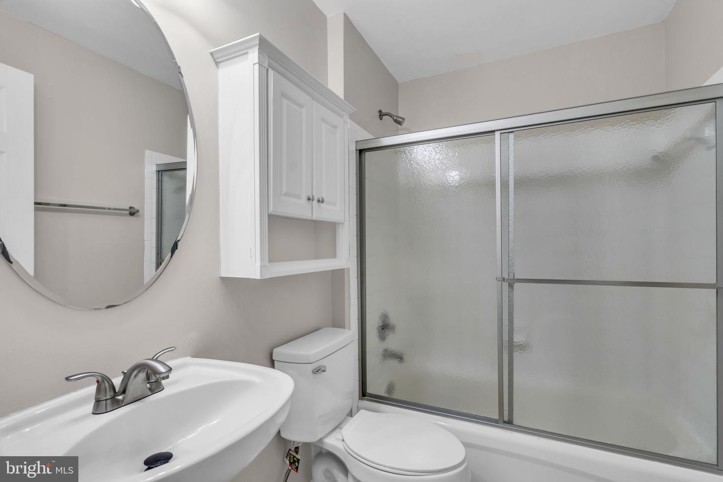 13663 STRATFORD GLEN PL, HERNDON, Virginia 20171, 4 Bedrooms Bedrooms, ,3 BathroomsBathrooms,Residential,For sale,13663 STRATFORD GLEN PL,VAFX2293034 MLS # VAFX2293034