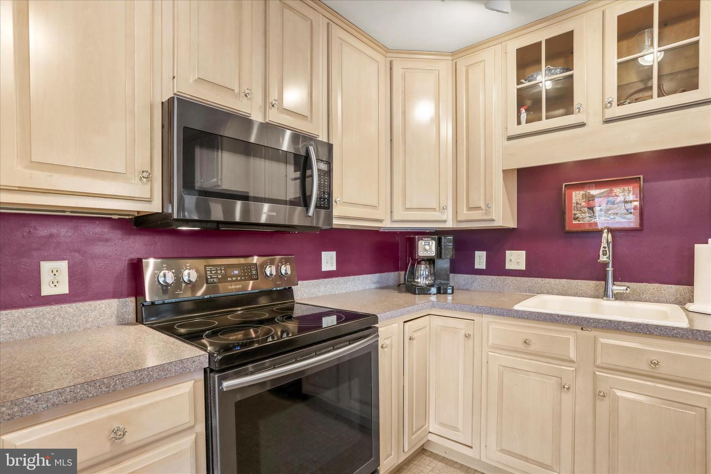 601 HOLLINGSWORTH DR, WINCHESTER, Virginia 22601, 2 Bedrooms Bedrooms, 10 Rooms Rooms,1 BathroomBathrooms,Residential,For sale,601 HOLLINGSWORTH DR,VAWI2010058 MLS # VAWI2010058 601 HOLLINGSWORTH DR, WINCHESTER, Virginia 22601, 2 Bedrooms Bedrooms, 10 Rooms Rooms,1 BathroomBathrooms,Residential,For sale,601 HOLLINGSWORTH DR,VAWI2010058 MLS # VAWI2010058