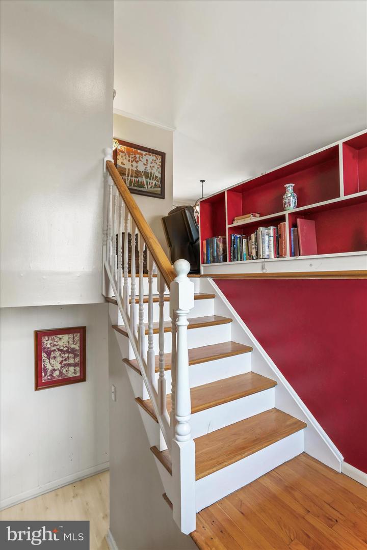 601 HOLLINGSWORTH DR, WINCHESTER, Virginia 22601, 2 Bedrooms Bedrooms, 10 Rooms Rooms,1 BathroomBathrooms,Residential,For sale,601 HOLLINGSWORTH DR,VAWI2010058 MLS # VAWI2010058 601 HOLLINGSWORTH DR, WINCHESTER, Virginia 22601, 2 Bedrooms Bedrooms, 10 Rooms Rooms,1 BathroomBathrooms,Residential,For sale,601 HOLLINGSWORTH DR,VAWI2010058 MLS # VAWI2010058