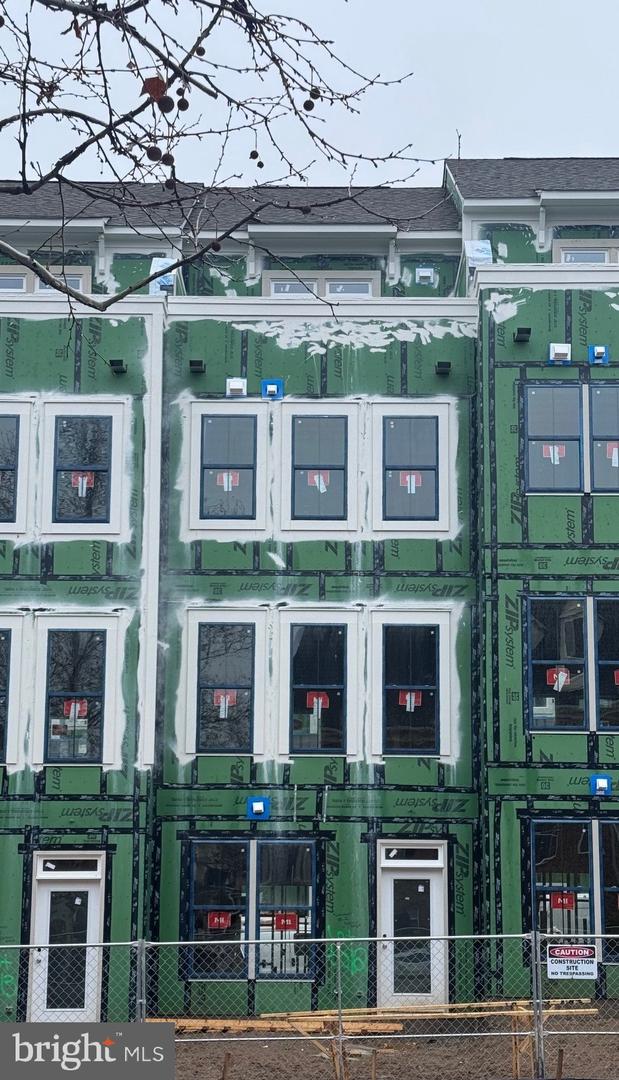 627 BELMONT BAY DR, WOODBRIDGE, Virginia 22191, 4 Bedrooms Bedrooms, ,4 BathroomsBathrooms,Residential,For sale,627 BELMONT BAY DR,VAPW2113394 MLS # VAPW2113394