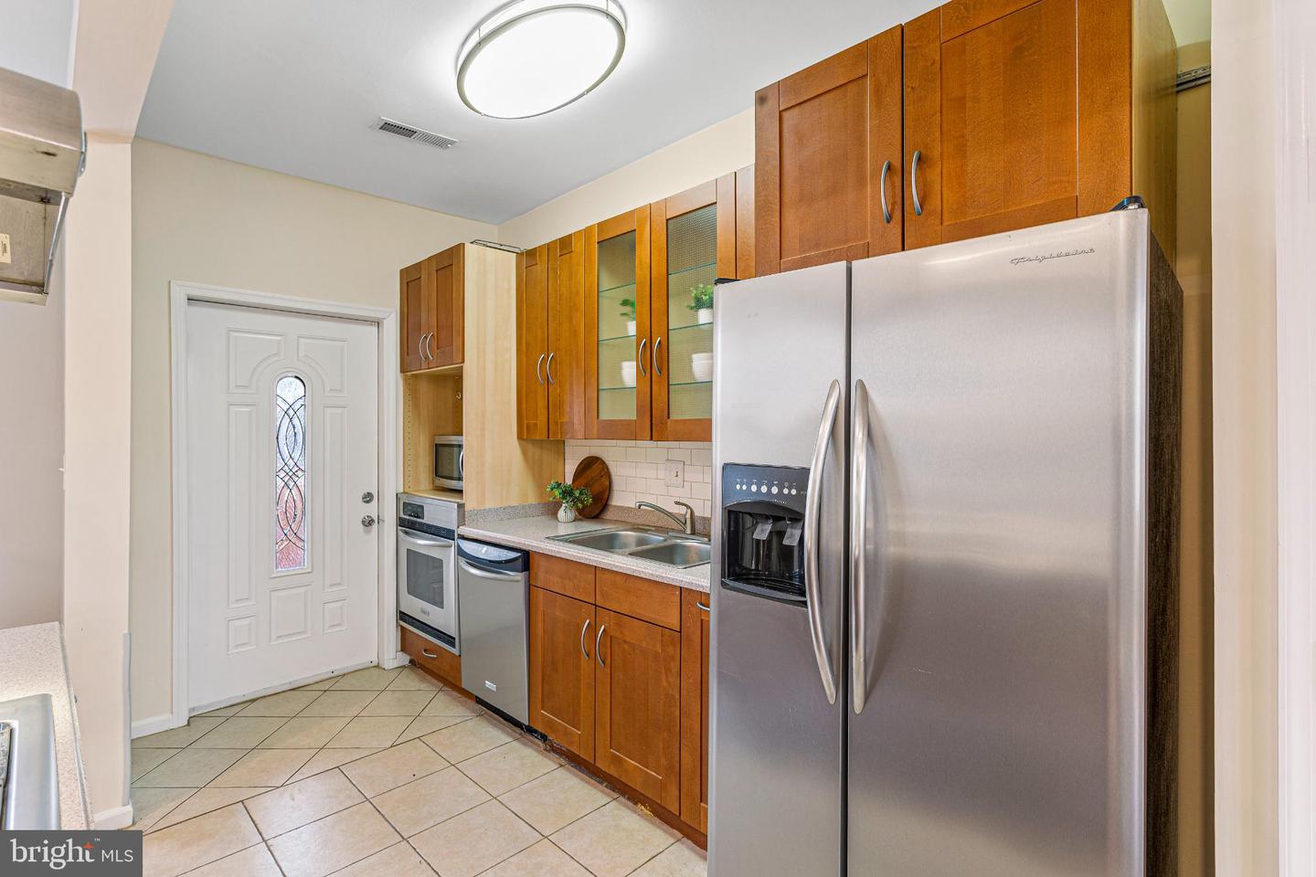 3028 PARK PL NW, WASHINGTON, District Of Columbia 20001, 2 Bedrooms Bedrooms, 2 Rooms Rooms,2 BathroomsBathrooms,Residential,For sale,3028 PARK PL NW,DCDC2248094 MLS # DCDC2248094