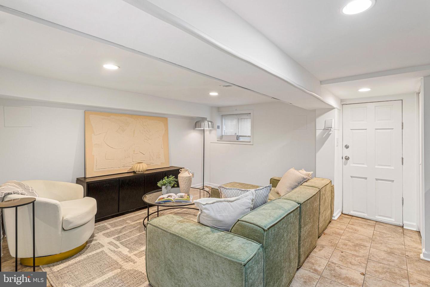 3028 PARK PL NW, WASHINGTON, District Of Columbia 20001, 2 Bedrooms Bedrooms, 2 Rooms Rooms,2 BathroomsBathrooms,Residential,For sale,3028 PARK PL NW,DCDC2248094 MLS # DCDC2248094