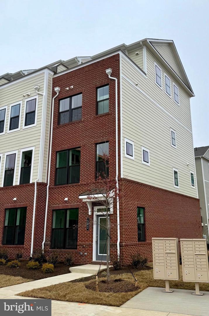 592 WATERMANS DR, WOODBRIDGE, Virginia 22191, 4 Bedrooms Bedrooms, ,4 BathroomsBathrooms,Residential,For sale,592 WATERMANS DR,VAPW2113398 MLS # VAPW2113398 592 WATERMANS DR, WOODBRIDGE, Virginia 22191, 4 Bedrooms Bedrooms, ,4 BathroomsBathrooms,Residential,For sale,592 WATERMANS DR,VAPW2113398 MLS # VAPW2113398