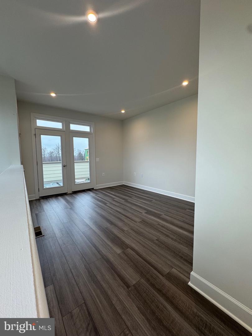 592 WATERMANS DR, WOODBRIDGE, Virginia 22191, 4 Bedrooms Bedrooms, ,4 BathroomsBathrooms,Residential,For sale,592 WATERMANS DR,VAPW2113398 MLS # VAPW2113398 592 WATERMANS DR, WOODBRIDGE, Virginia 22191, 4 Bedrooms Bedrooms, ,4 BathroomsBathrooms,Residential,For sale,592 WATERMANS DR,VAPW2113398 MLS # VAPW2113398