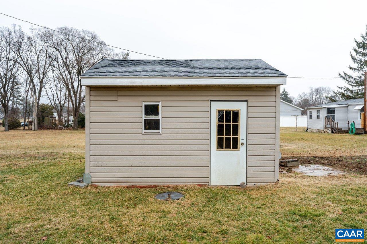 608 5TH ST, GROTTOES, Virginia 24441, 4 Bedrooms Bedrooms, ,2 BathroomsBathrooms,Residential,For sale,608 5TH ST,673744 MLS # 673744