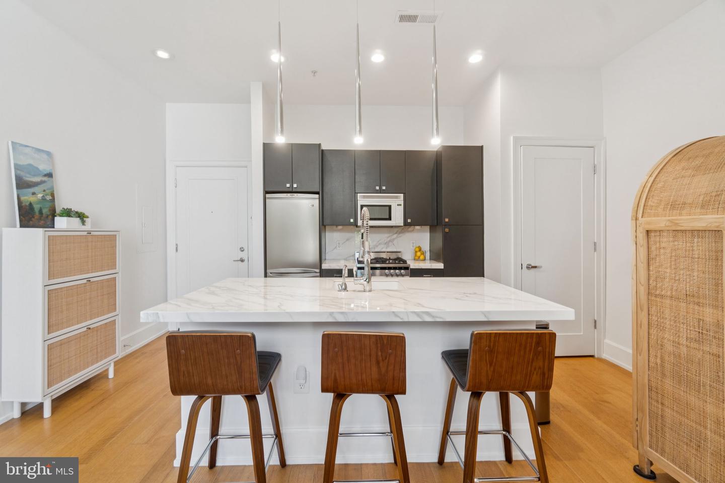 2516 Q ST NW #Q206, WASHINGTON, District Of Columbia 20007, 1 Bedroom Bedrooms, ,1 BathroomBathrooms,Residential,For sale,2516 Q ST NW #Q206,DCDC2248066 MLS # DCDC2248066