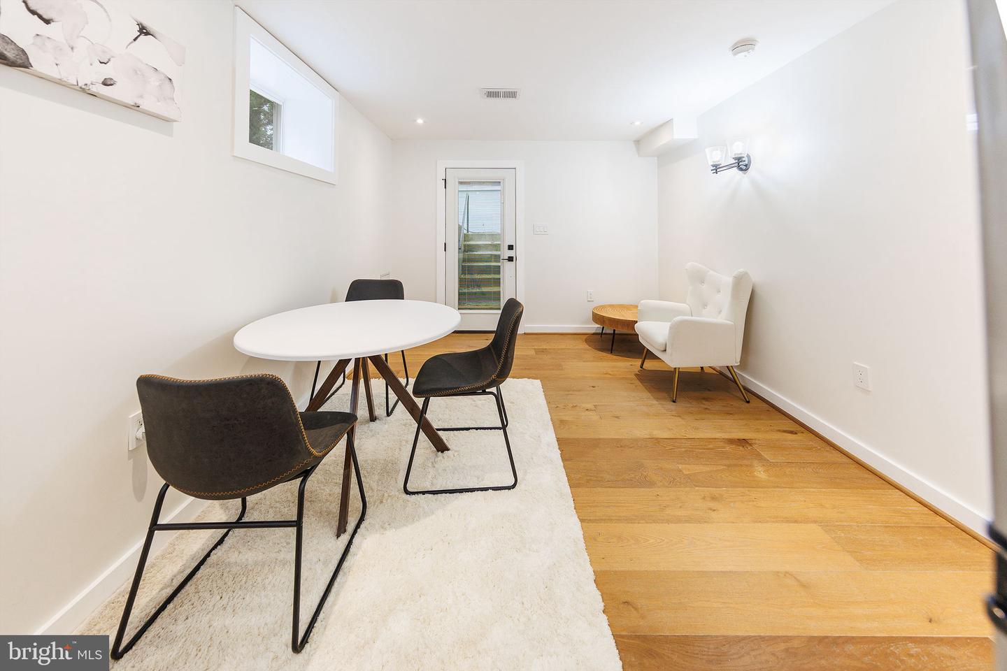 2806 FRANKLIN ST NE, WASHINGTON, District Of Columbia 20018, 6 Bedrooms Bedrooms, ,5 BathroomsBathrooms,Residential,For sale,2806 FRANKLIN ST NE,DCDC2248072 MLS # DCDC2248072