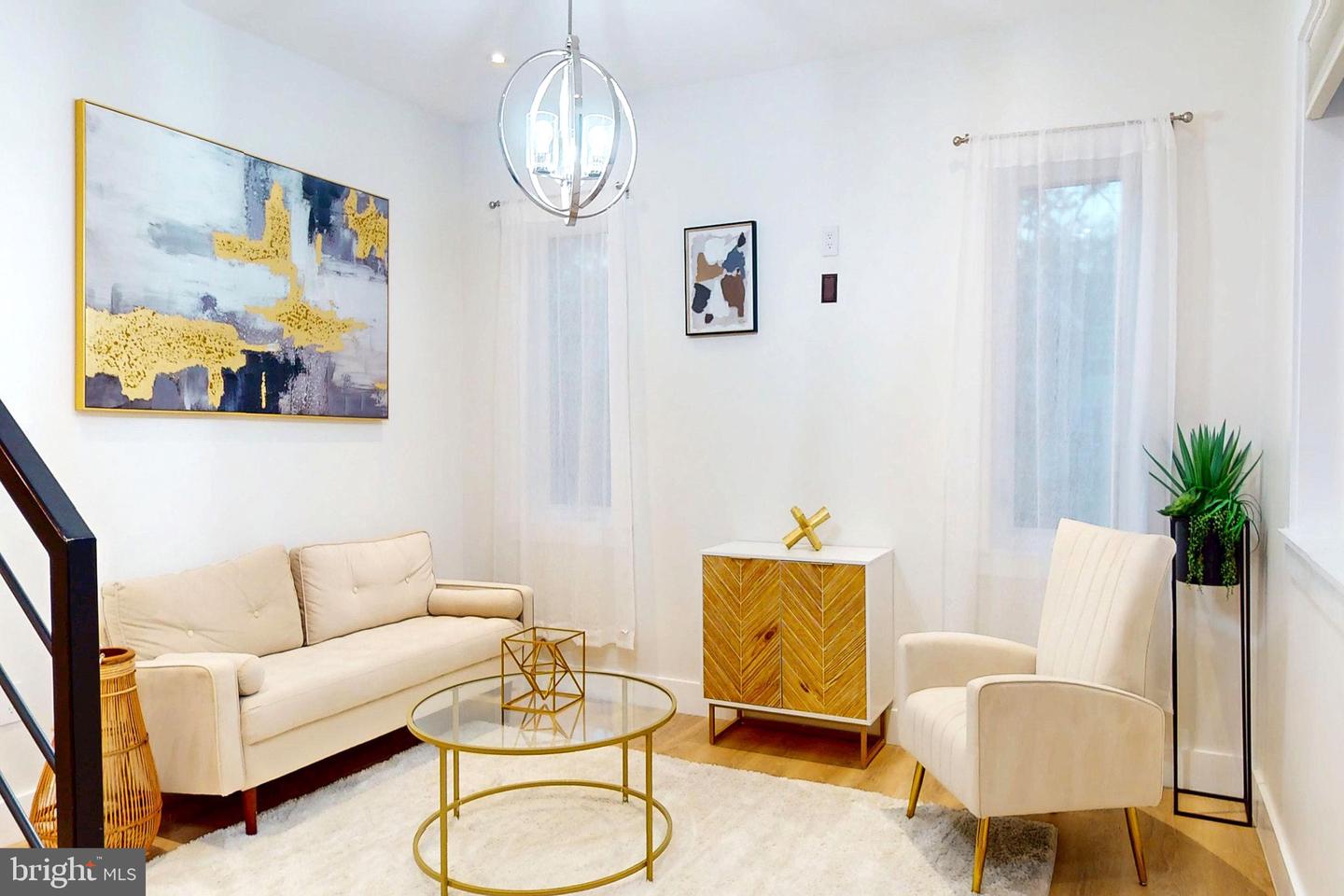 2806 FRANKLIN ST NE, WASHINGTON, District Of Columbia 20018, 6 Bedrooms Bedrooms, ,5 BathroomsBathrooms,Residential,For sale,2806 FRANKLIN ST NE,DCDC2248072 MLS # DCDC2248072