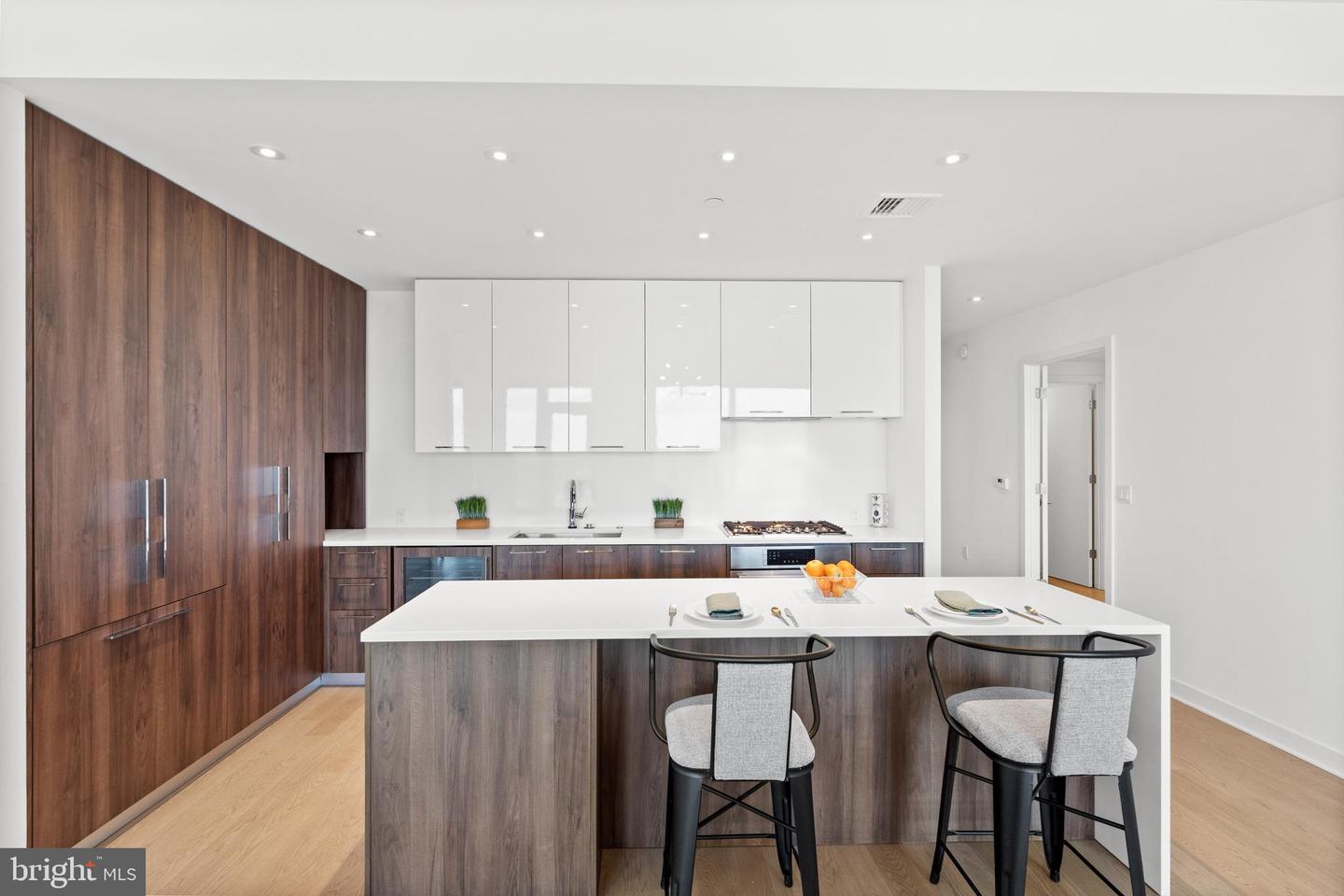 1650 SILVER HILL DR #1206, MCLEAN, Virginia 22102, 2 Bedrooms Bedrooms, ,2 BathroomsBathrooms,Residential,For sale,1650 SILVER HILL DR #1206,VAFX2274300 MLS # VAFX2274300