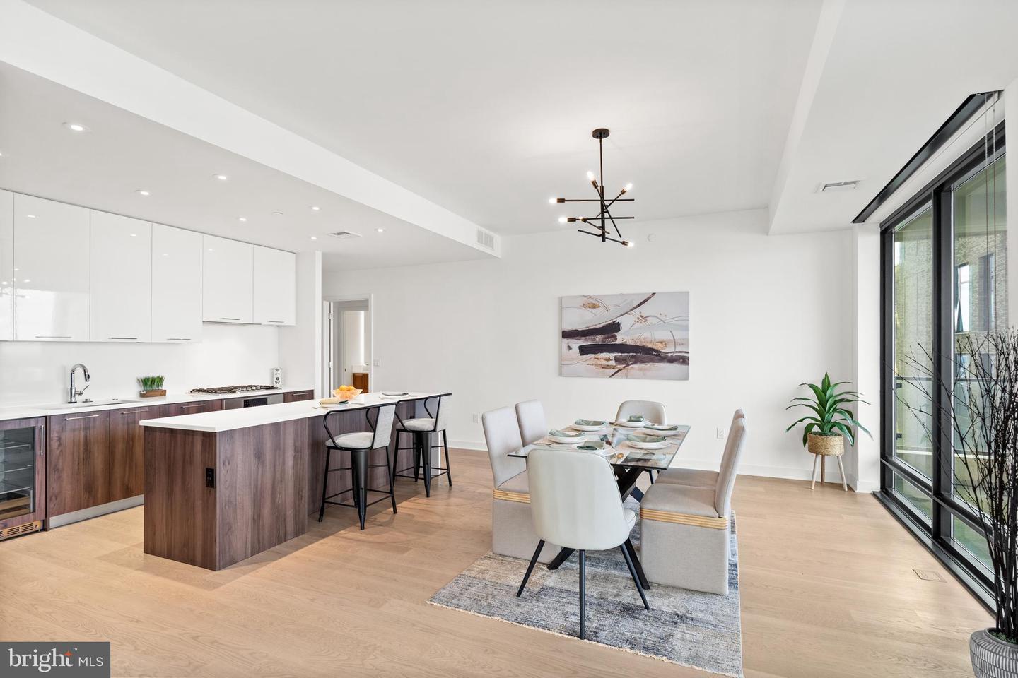 1650 SILVER HILL DR #1206, MCLEAN, Virginia 22102, 2 Bedrooms Bedrooms, ,2 BathroomsBathrooms,Residential,For sale,1650 SILVER HILL DR #1206,VAFX2274300 MLS # VAFX2274300