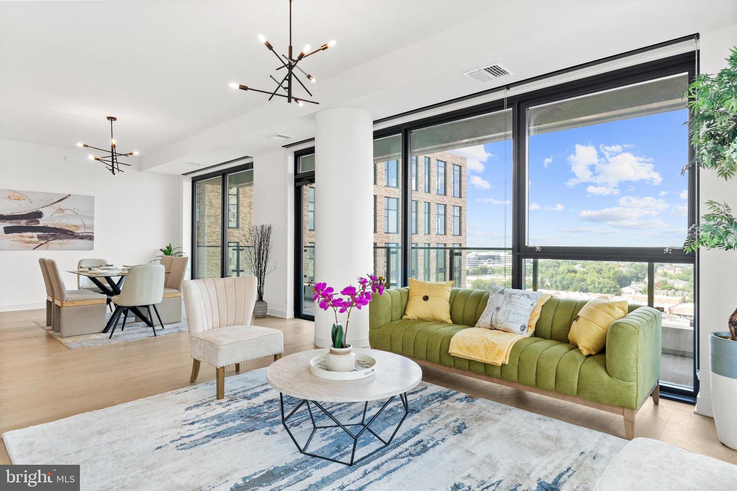 1650 SILVER HILL DR #1206, MCLEAN, Virginia 22102, 2 Bedrooms Bedrooms, ,2 BathroomsBathrooms,Residential,For sale,1650 SILVER HILL DR #1206,VAFX2274300 MLS # VAFX2274300