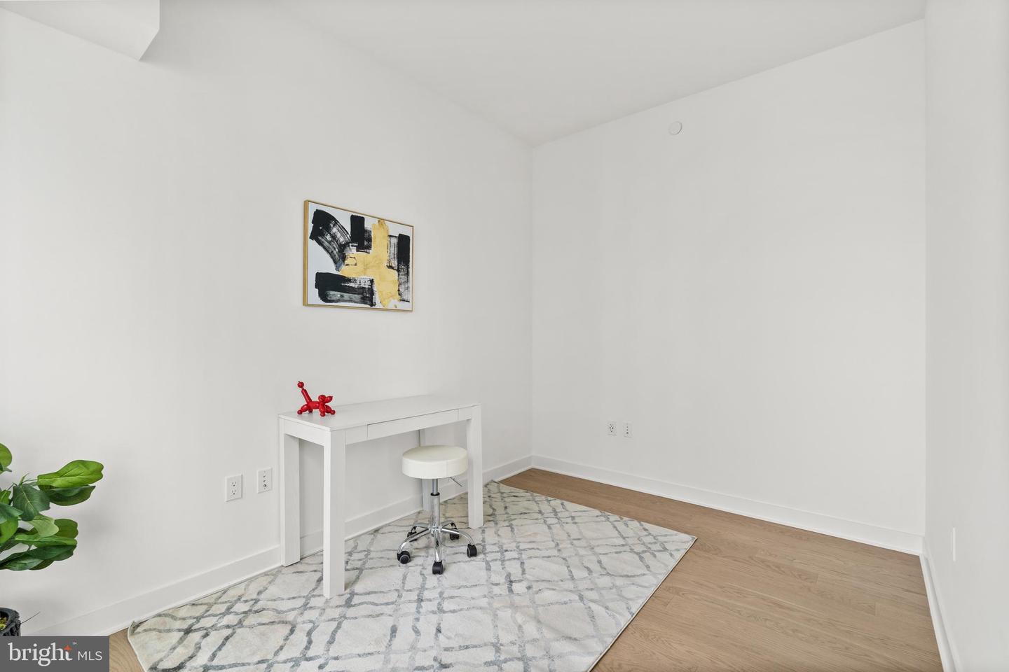 1650 SILVER HILL DR #1206, MCLEAN, Virginia 22102, 2 Bedrooms Bedrooms, ,2 BathroomsBathrooms,Residential,For sale,1650 SILVER HILL DR #1206,VAFX2274300 MLS # VAFX2274300