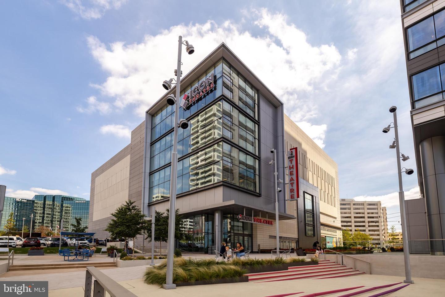 1650 SILVER HILL DR #1206, MCLEAN, Virginia 22102, 2 Bedrooms Bedrooms, ,2 BathroomsBathrooms,Residential,For sale,1650 SILVER HILL DR #1206,VAFX2274300 MLS # VAFX2274300