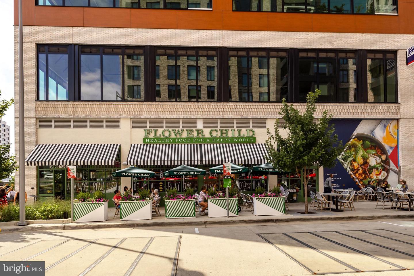 1650 SILVER HILL DR #1206, MCLEAN, Virginia 22102, 2 Bedrooms Bedrooms, ,2 BathroomsBathrooms,Residential,For sale,1650 SILVER HILL DR #1206,VAFX2274300 MLS # VAFX2274300