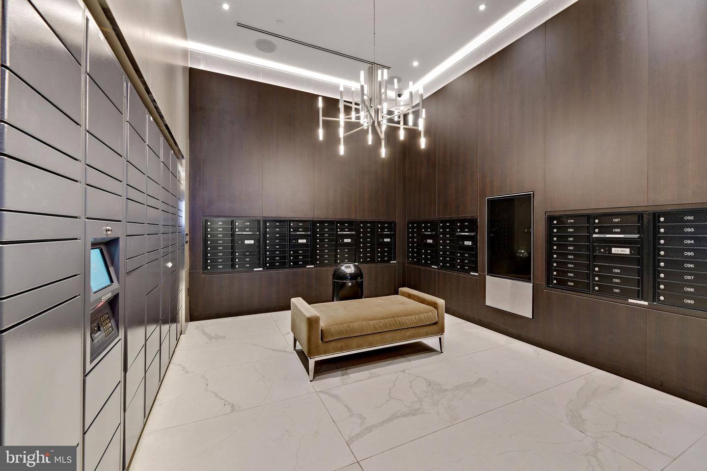 1650 SILVER HILL DR #1206, MCLEAN, Virginia 22102, 2 Bedrooms Bedrooms, ,2 BathroomsBathrooms,Residential,For sale,1650 SILVER HILL DR #1206,VAFX2274300 MLS # VAFX2274300