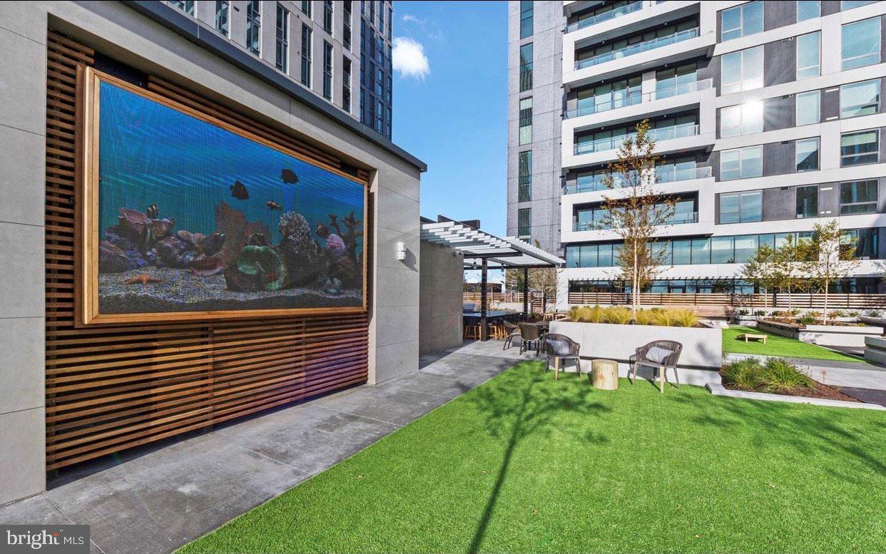 1650 SILVER HILL DR #1206, MCLEAN, Virginia 22102, 2 Bedrooms Bedrooms, ,2 BathroomsBathrooms,Residential,For sale,1650 SILVER HILL DR #1206,VAFX2274300 MLS # VAFX2274300