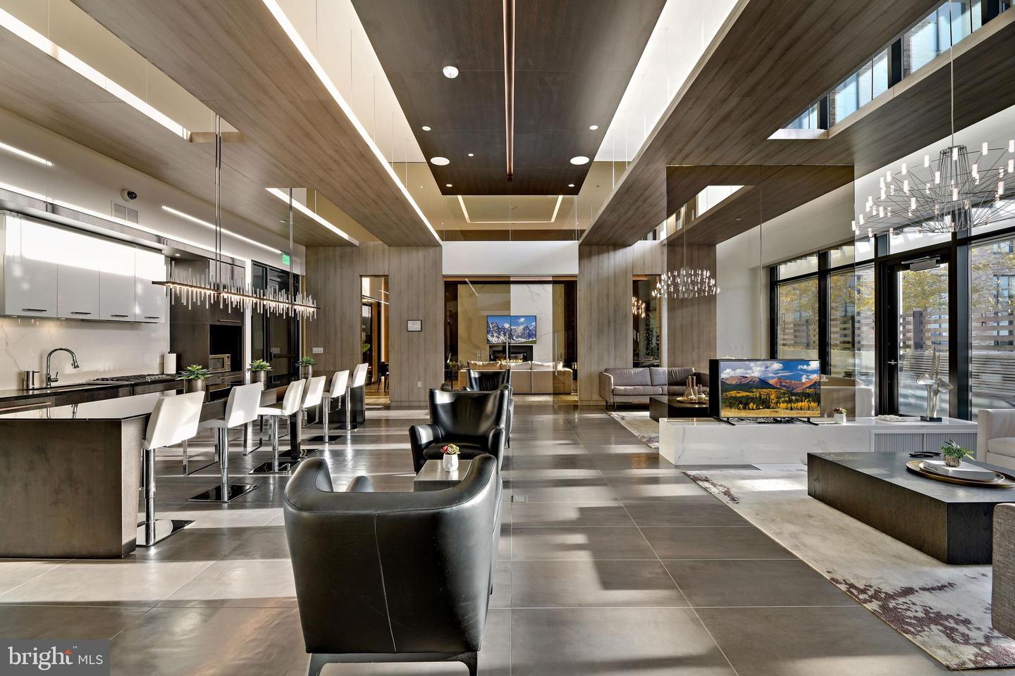 1650 SILVER HILL DR #1206, MCLEAN, Virginia 22102, 2 Bedrooms Bedrooms, ,2 BathroomsBathrooms,Residential,For sale,1650 SILVER HILL DR #1206,VAFX2274300 MLS # VAFX2274300